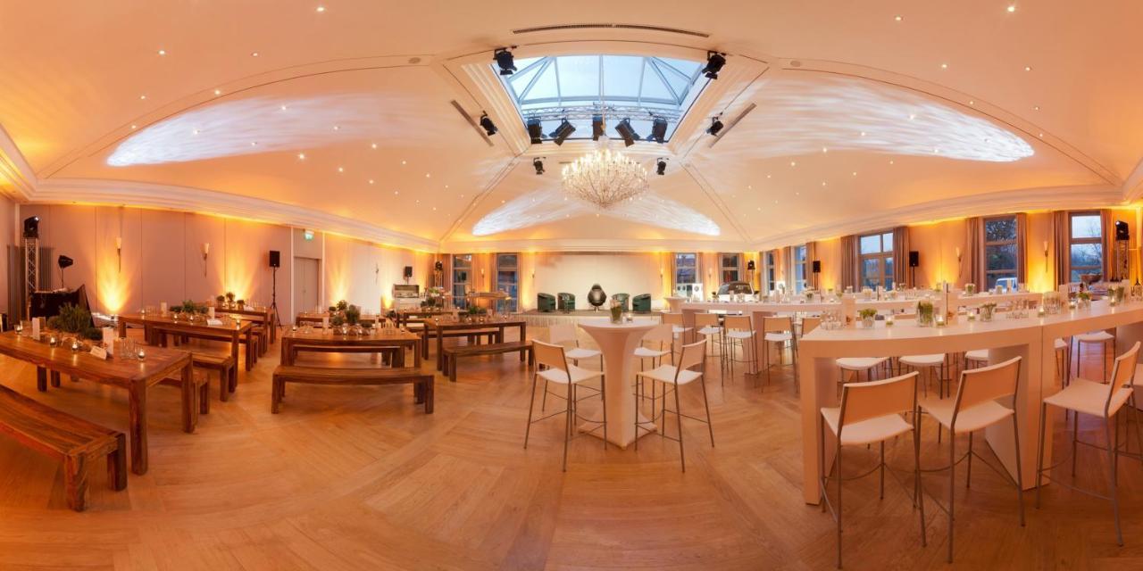 Hotel Akazienhaus Херцогенаурах Екстериор снимка